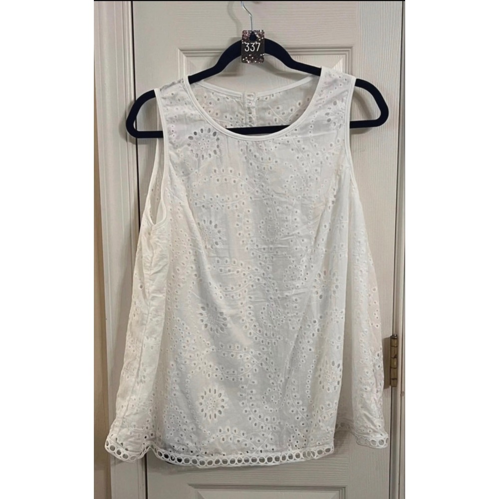 SHEIN Curve White Eyelet Lace Sleeveless Blouse Top 2XL Scalloped Hem Floral